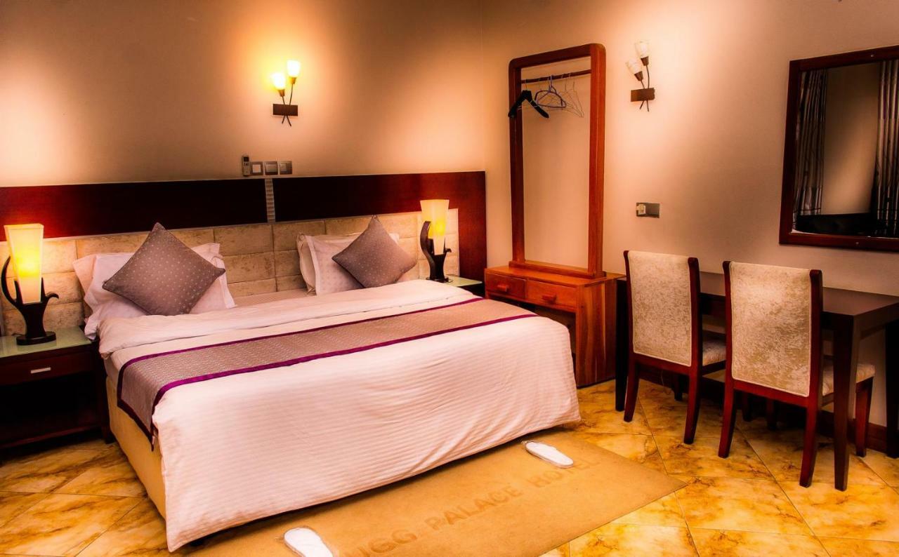 Nejobugg Palace Hotel Nkoanrua Eksteriør billede